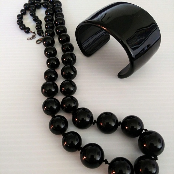 Vintage Black Unico Necklace & Bracelet - Picture 7 of 8